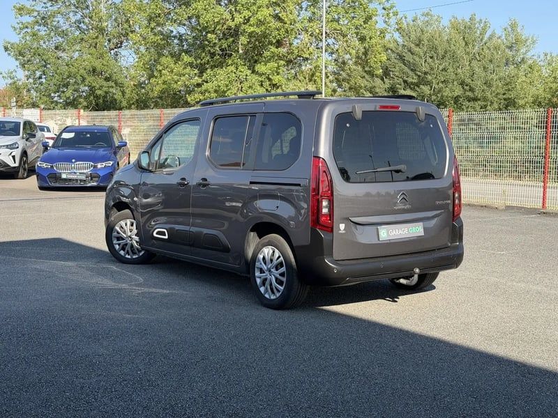 Photo de la voiture CITROEN BERLINGO Taille M BlueHDi 100 BVM Feel