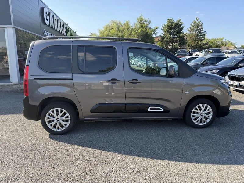 Photo de la voiture CITROEN BERLINGO Taille M BlueHDi 100 BVM Feel