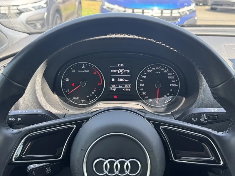 Photo de la voiture AUDI A3 SPORTBACK 35 TDI 150 S tronic 7