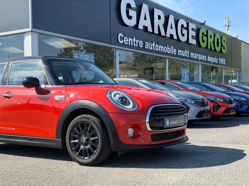 Photo de la voiture MINI HATCH 5 PORTES F55 LCI Cooper 136 ch