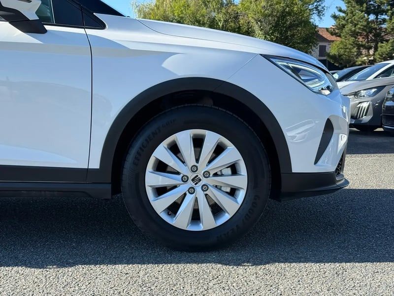 Photo de la voiture SEAT ARONA 1.0 TSI 115 ch Start/Stop DSG7 Business