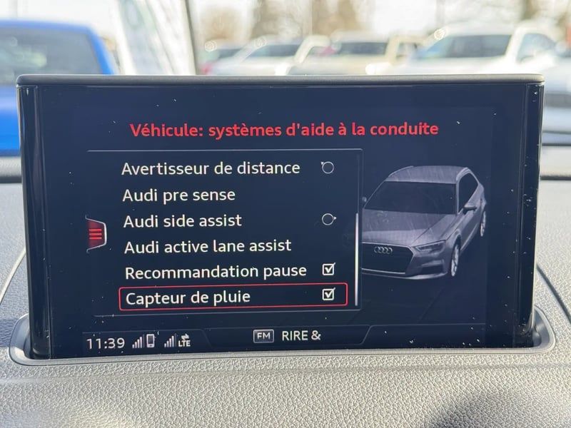 Photo de la voiture AUDI A3 SPORTBACK 40 TDI 184 S tronic 7 Quattro Sport