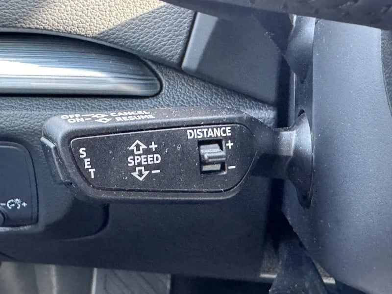 Photo de la voiture AUDI A3 SPORTBACK 40 TDI 184 S tronic 7 Quattro Sport