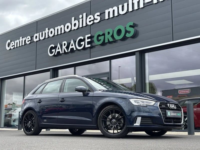 Photo de la voiture AUDI A3 SPORTBACK 40 TDI 184 S tronic 7 Quattro Sport