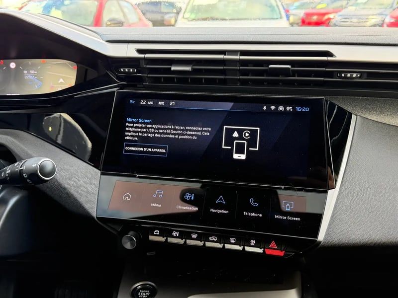 Photo de la voiture PEUGEOT 308 BlueHDi 130ch S&S EAT8 Allure