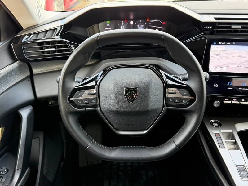 Photo de la voiture PEUGEOT 308 BlueHDi 130ch S&S EAT8 Allure