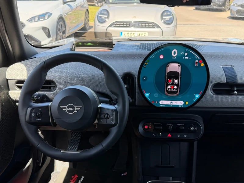 Photo de la voiture MINI COOPER F65 156 ch DKG7 C Classic