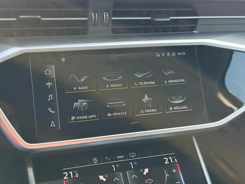 Photo de la voiture AUDI A6 AVANT 40 TDI 204 ch S tronic 7