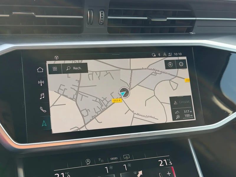 Photo de la voiture AUDI A6 AVANT 40 TDI 204 ch S tronic 7