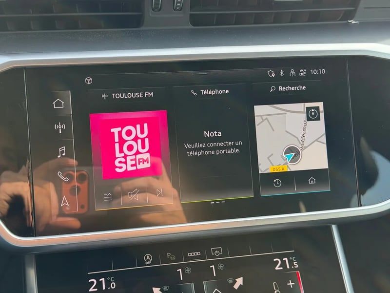Photo de la voiture AUDI A6 AVANT 40 TDI 204 ch S tronic 7