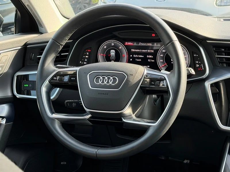 Photo de la voiture AUDI A6 AVANT 40 TDI 204 ch S tronic 7