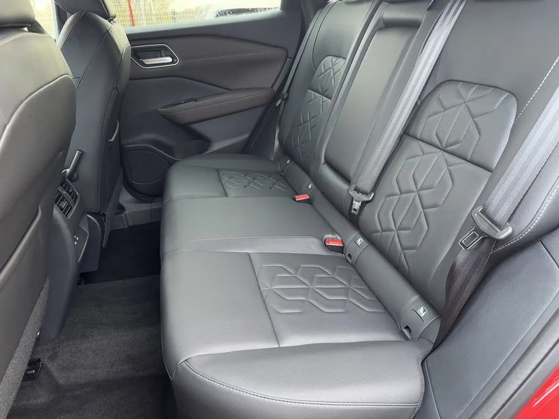 Photo de la voiture NISSAN QASHQAI Mild Hybrid 158 ch Xtronic Tekna