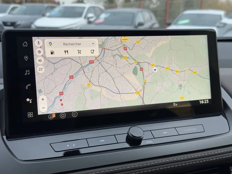 Photo de la voiture NISSAN QASHQAI Mild Hybrid 158 ch Xtronic Tekna