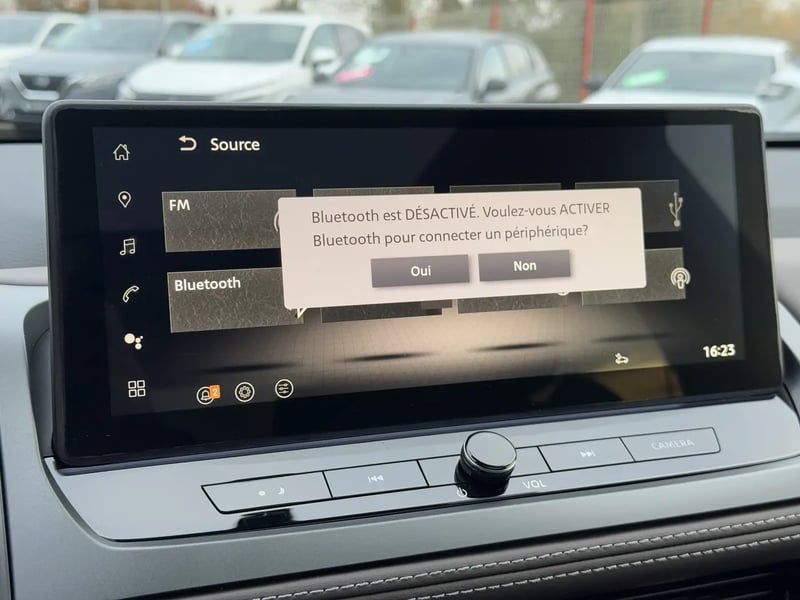 Photo de la voiture NISSAN QASHQAI Mild Hybrid 158 ch Xtronic Tekna