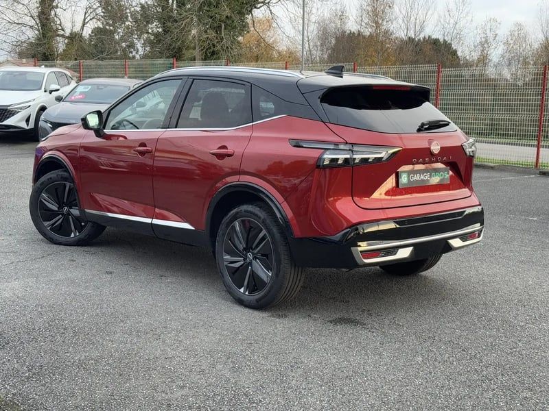 Photo de la voiture NISSAN QASHQAI Mild Hybrid 158 ch Xtronic Tekna