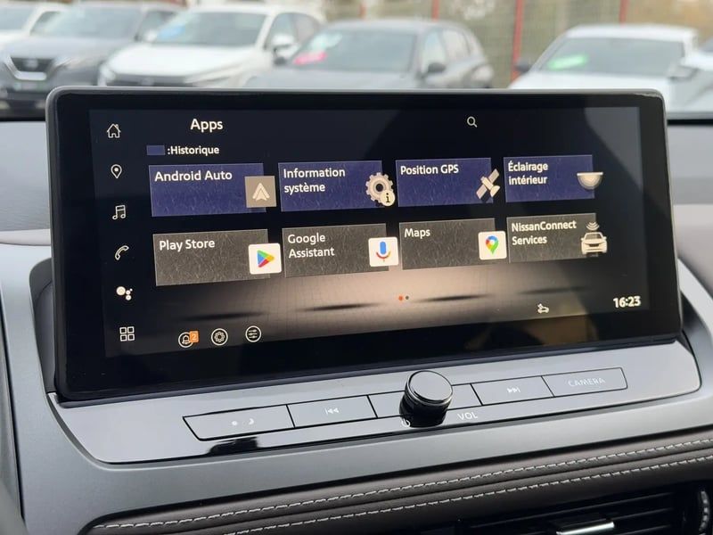 Photo de la voiture NISSAN QASHQAI Mild Hybrid 158 ch Xtronic Tekna