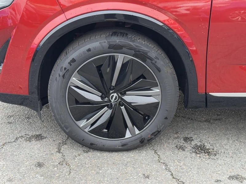 Photo de la voiture NISSAN QASHQAI Mild Hybrid 158 ch Xtronic Tekna