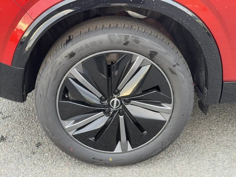 Photo de la voiture NISSAN QASHQAI Mild Hybrid 158 ch Xtronic Tekna