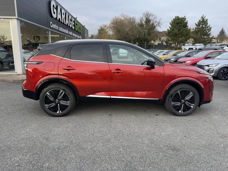 Photo de la voiture NISSAN QASHQAI Mild Hybrid 158 ch Xtronic Tekna