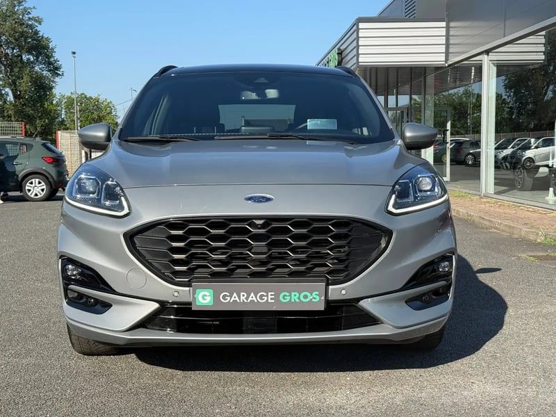Photo de la voiture FORD KUGA 1.5 TDCi 120 S&S 4x2 Powershift ST-Line