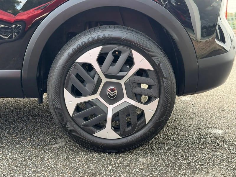 Photo de la voiture CITROEN C4 Hybride 136 e-DCS6 Plus