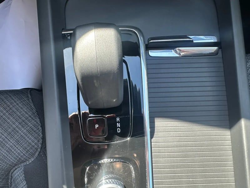 Photo de la voiture VOLVO S60 B4 197 ch DCT7 Start