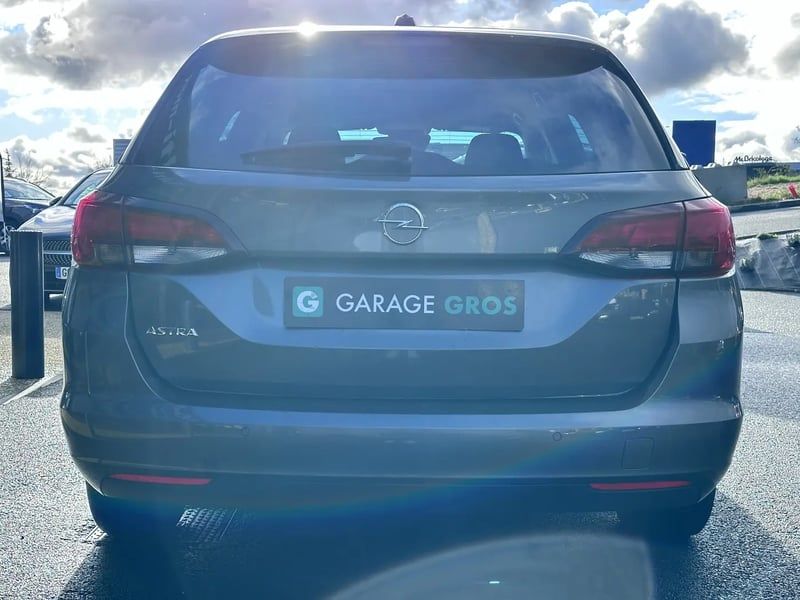 Photo de la voiture OPEL ASTRA SPORTS TOURER 1.5 Diesel 122 ch BVM6 Edition Business