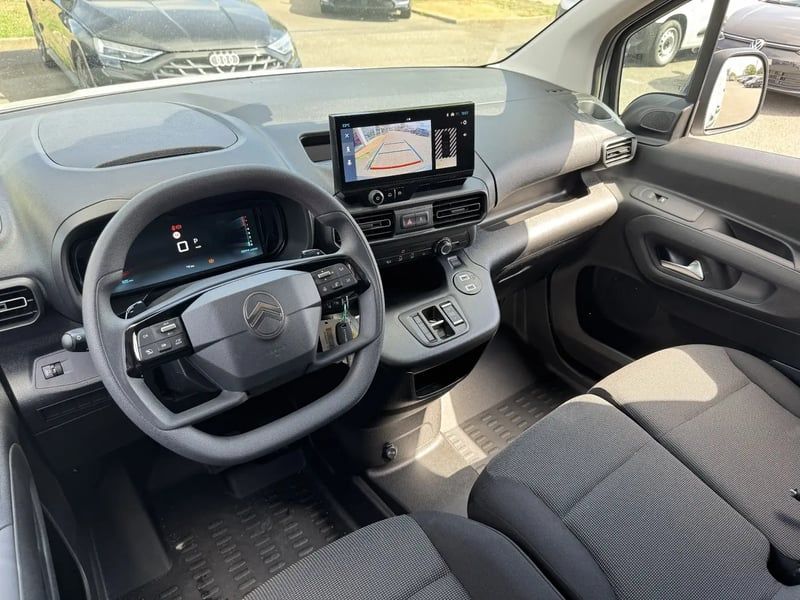 Photo de la voiture CITROEN BERLINGO VAN XL DIESEL 130 CH AUT.