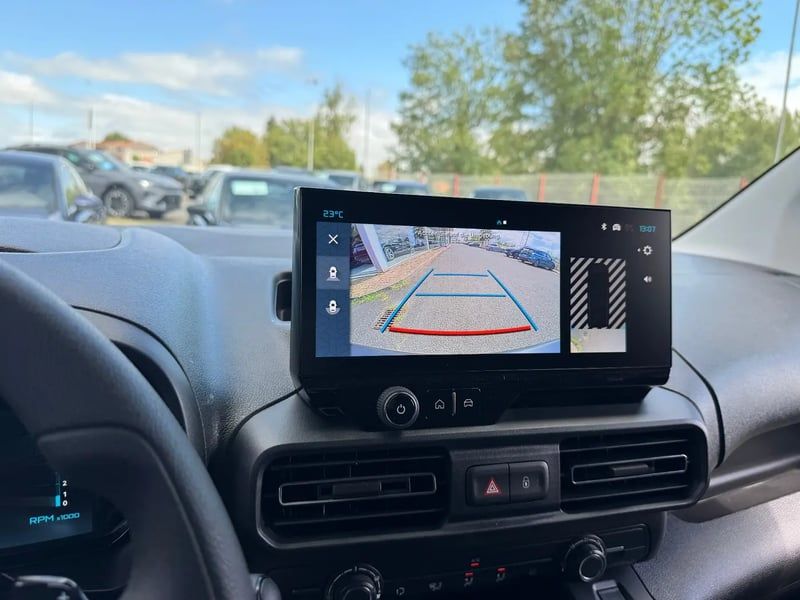 Photo de la voiture CITROEN BERLINGO VAN XL DIESEL 130 CH AUT.