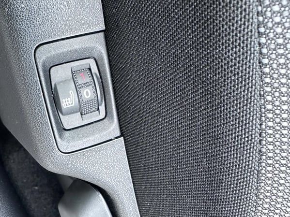 Photo de la voiture CITROEN C3 PureTech 110 S&S EAT6 Shine Pack