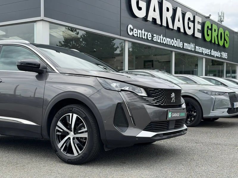 Photo de la voiture PEUGEOT 3008 PureTech 130ch S&S BVM6 GT