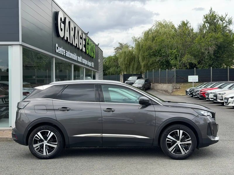 Photo de la voiture PEUGEOT 3008 PureTech 130ch S&S BVM6 GT