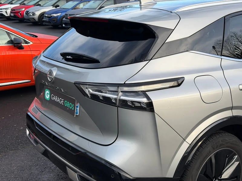Photo de la voiture NISSAN QASHQAI Mild Hybrid 158 ch Xtronic Tekna