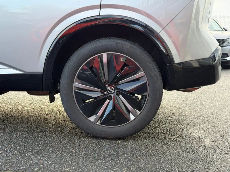 Photo de la voiture NISSAN QASHQAI Mild Hybrid 158 ch Xtronic Tekna