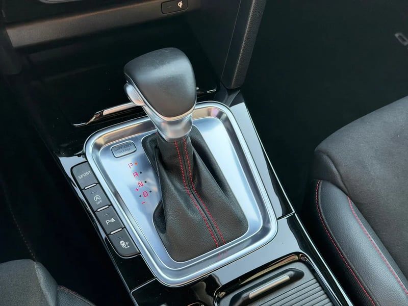 Photo de la voiture KIA PROCEED 1.6 T-GDi 204 ch ISG DCT7 GT