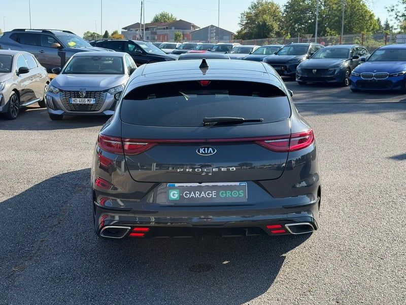 Photo de la voiture KIA PROCEED 1.6 T-GDi 204 ch ISG DCT7 GT