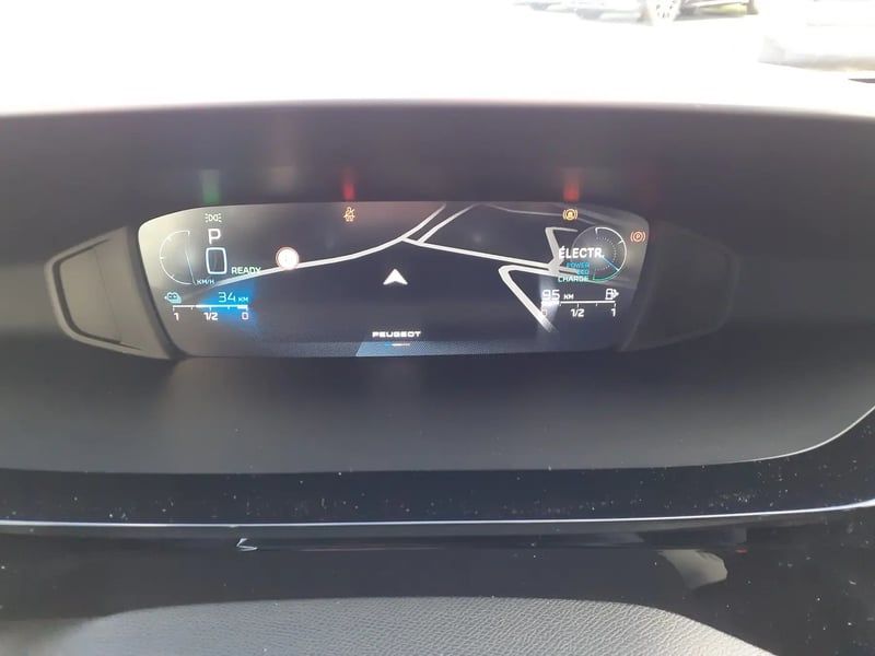 Photo de la voiture PEUGEOT 308 PHEV 225 e-EAT8 GT