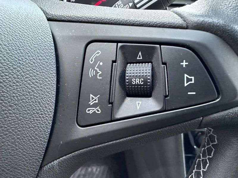 Photo de la voiture OPEL ASTRA 1.2 Turbo 145 ch BVM6 Elegance GPS - 5P