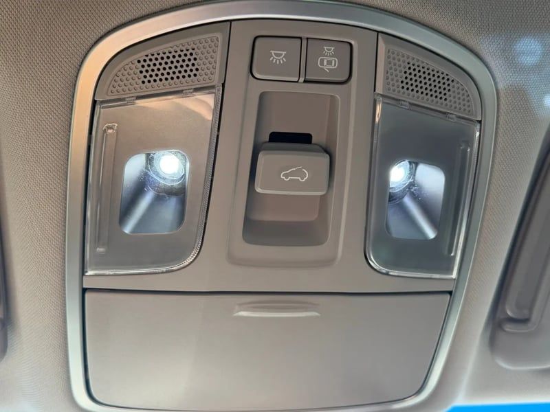 Photo de la voiture HYUNDAI TUCSON 1.6 CRDi 136 hybrid 48V DCT-7 Creative