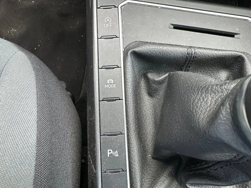 Photo de la voiture VOLKSWAGEN POLO 1.0 TSI 95 S&S BVM5