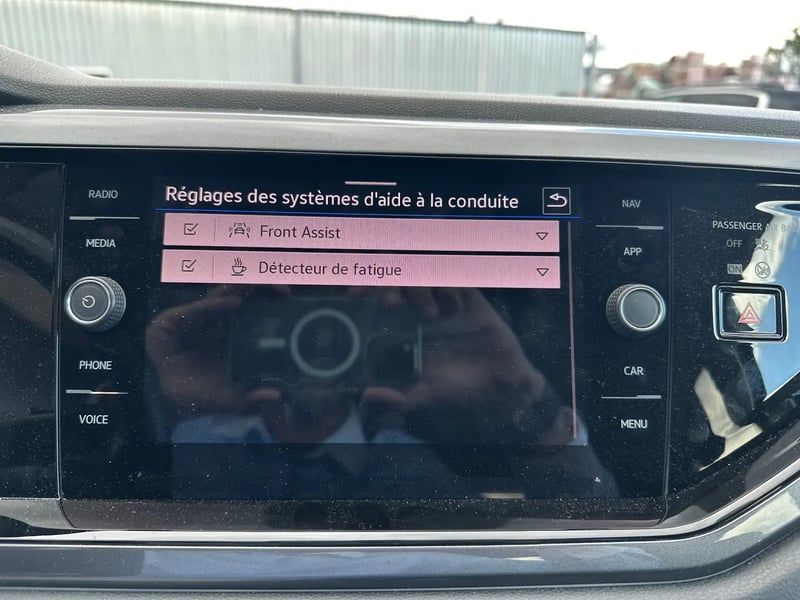 Photo de la voiture VOLKSWAGEN POLO 1.0 TSI 95 S&S BVM5