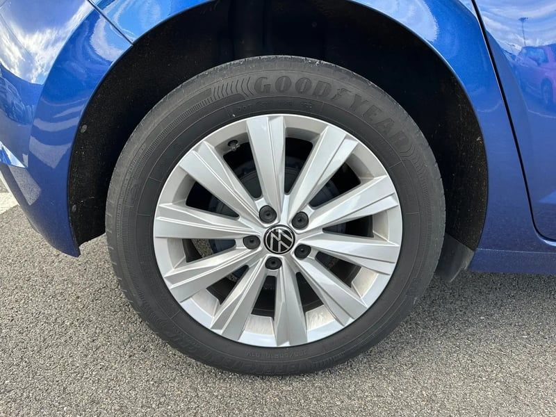 Photo de la voiture VOLKSWAGEN POLO 1.0 TSI 95 S&S BVM5