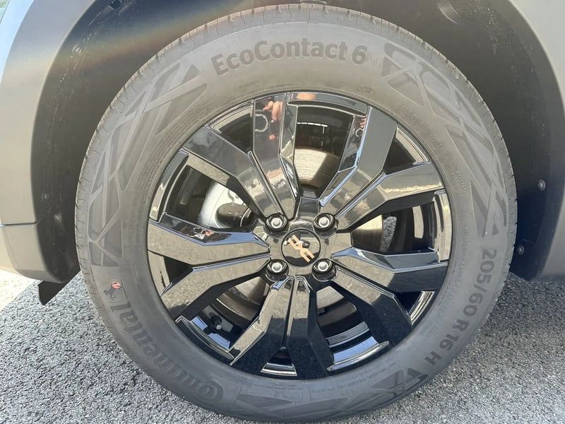 Photo de la voiture DACIA JOGGER Hybrid 140 7 places GSR2 Extreme