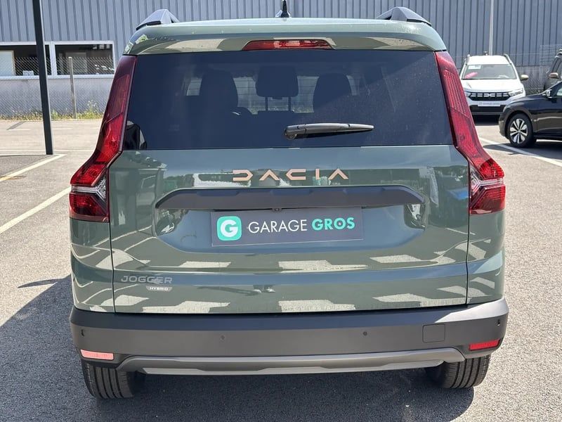 Photo de la voiture DACIA JOGGER Hybrid 140 7 places GSR2 Extreme