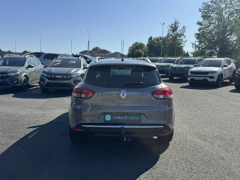 Photo de la voiture RENAULT CLIO IV ESTATE Estate IV dCi 90 Energy Intens