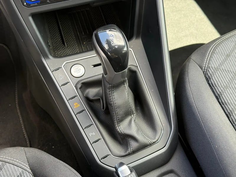Photo de la voiture VOLKSWAGEN TAIGO 1.0 TSI 116 DSG7 R-Line