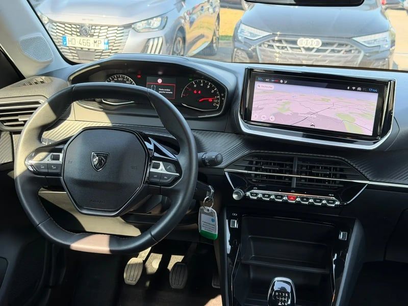 Photo de la voiture PEUGEOT 208 100 S&S BVM6 Style