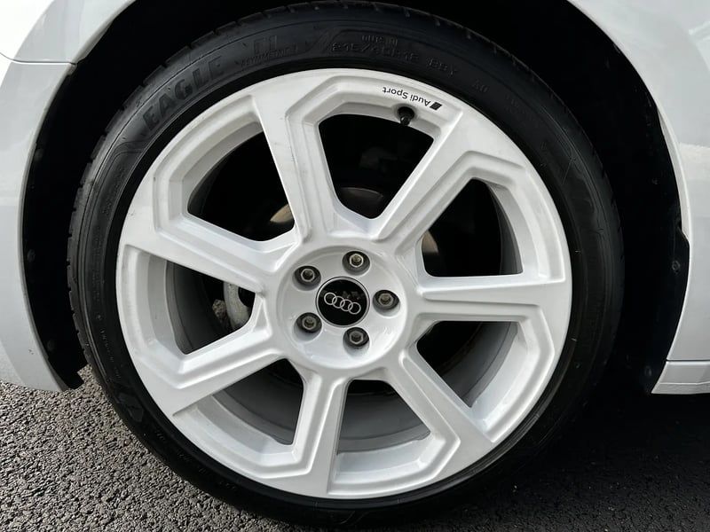 Photo de la voiture AUDI A1 SPORTBACK 25 TFSI 95 ch BVM5 S Line