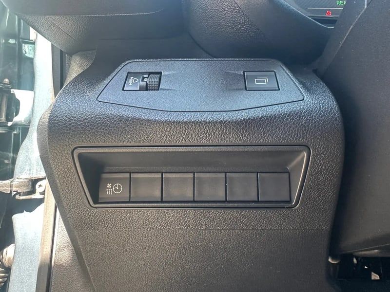 Photo de la voiture CITROEN E-BERLINGO Taille M 136 ch 54 kWh Plus