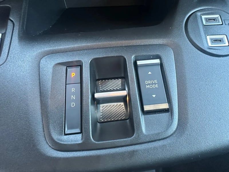 Photo de la voiture CITROEN E-BERLINGO Taille M 136 ch 54 kWh Plus